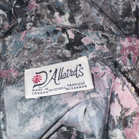 EUC- D’Allaird’s Vintage Floral Dress - Picture 11 of 12
